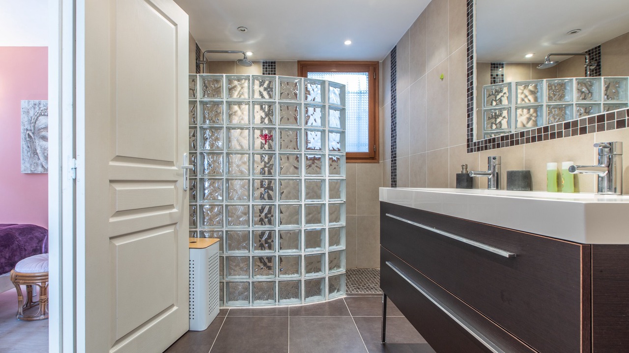 Photo of Bathroom in Mouans-Sartoux