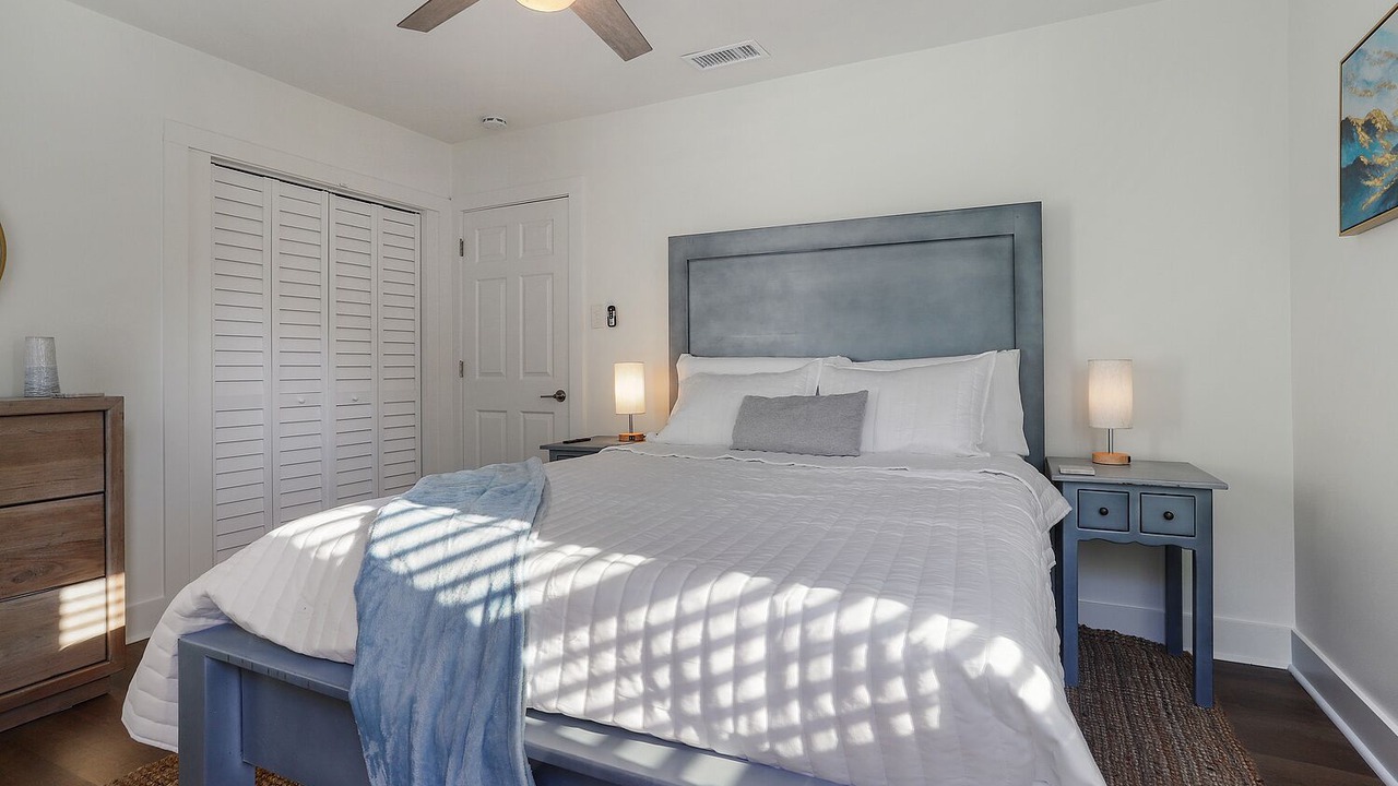 Photo of Bedroom in Mid City South