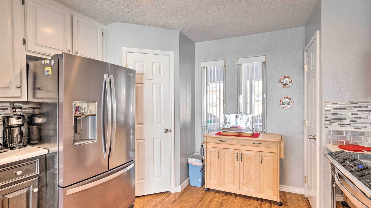 Photo of Kitchen in West Livingston