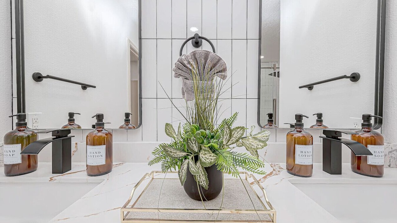 Photo of Bathroom in Humble