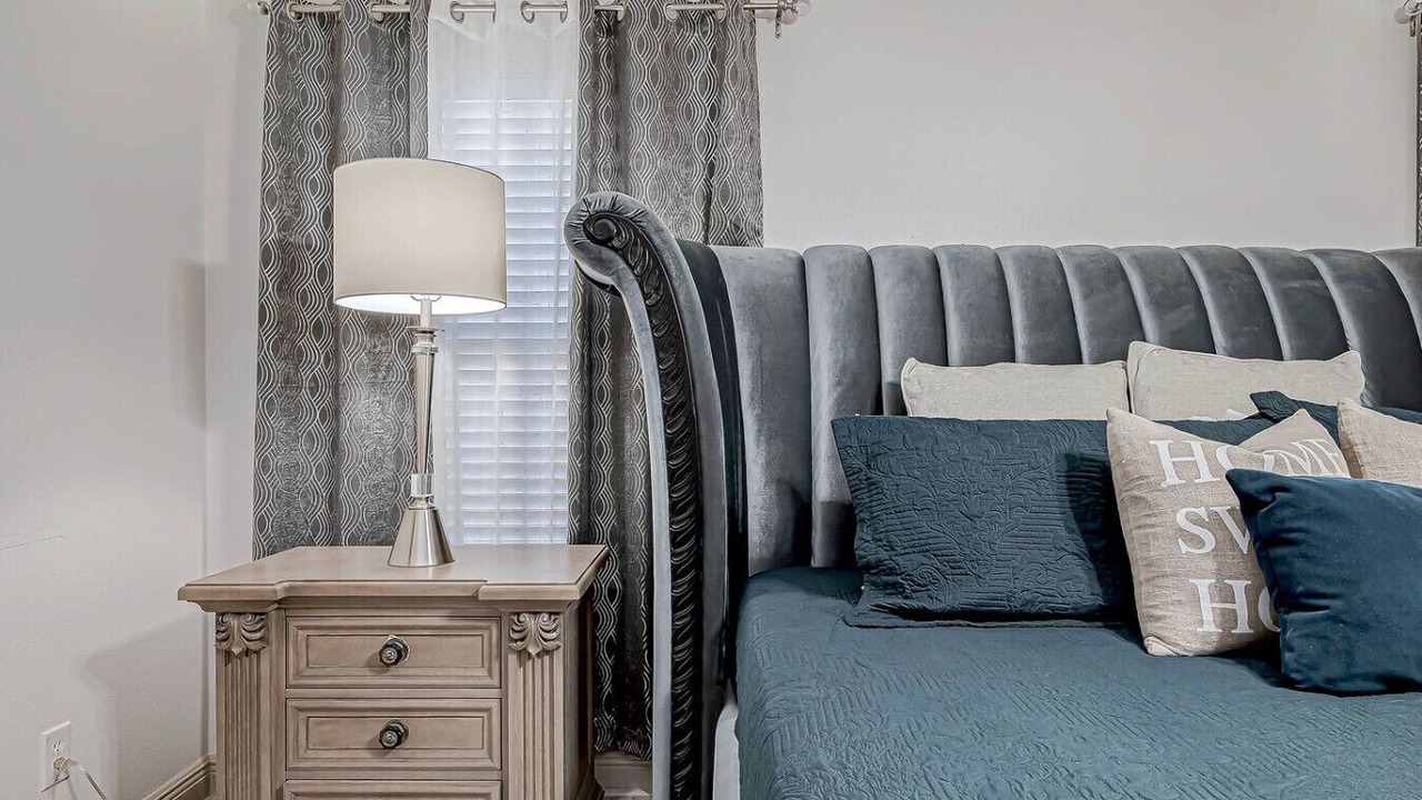 Photo of Bedroom in Humble