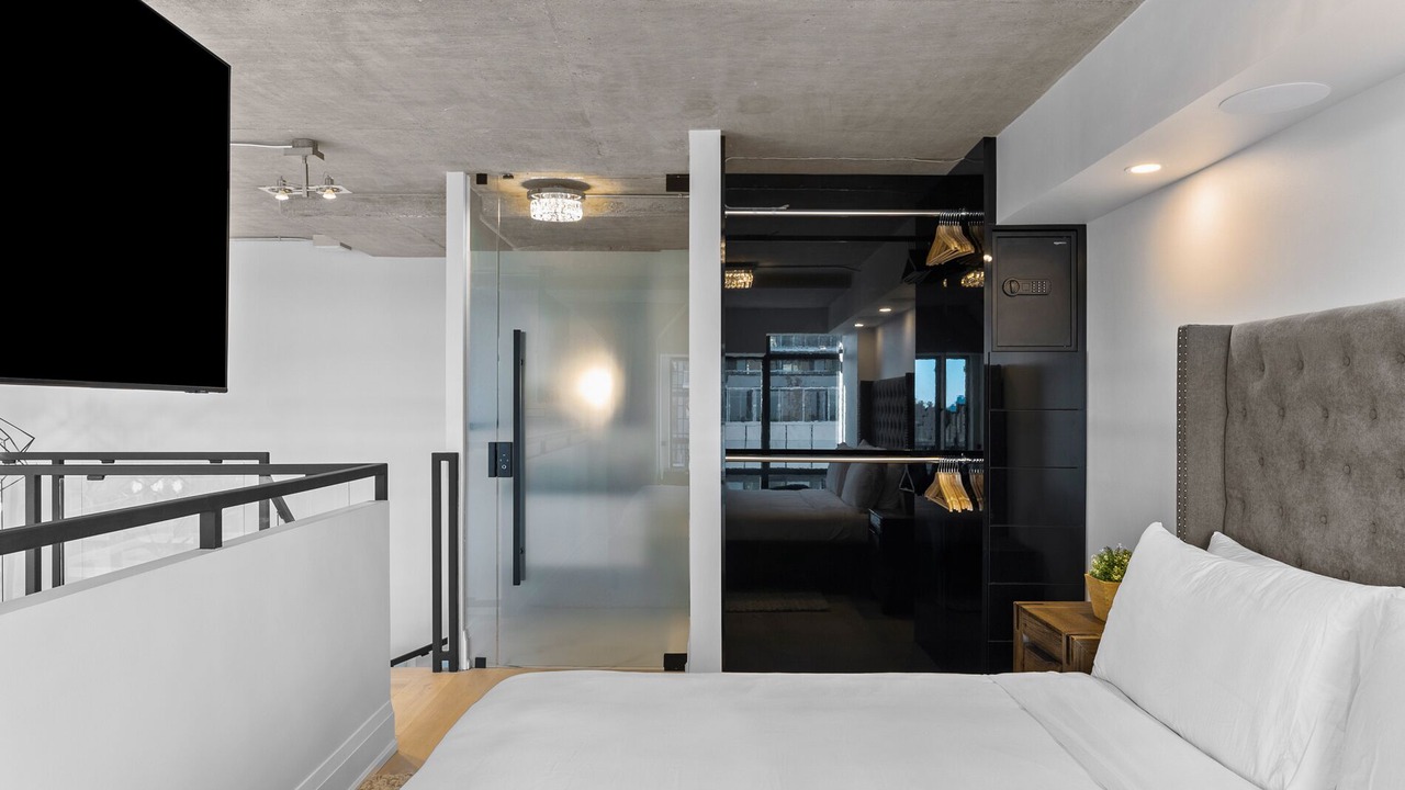 Photo of Bedroom in Humber Bay