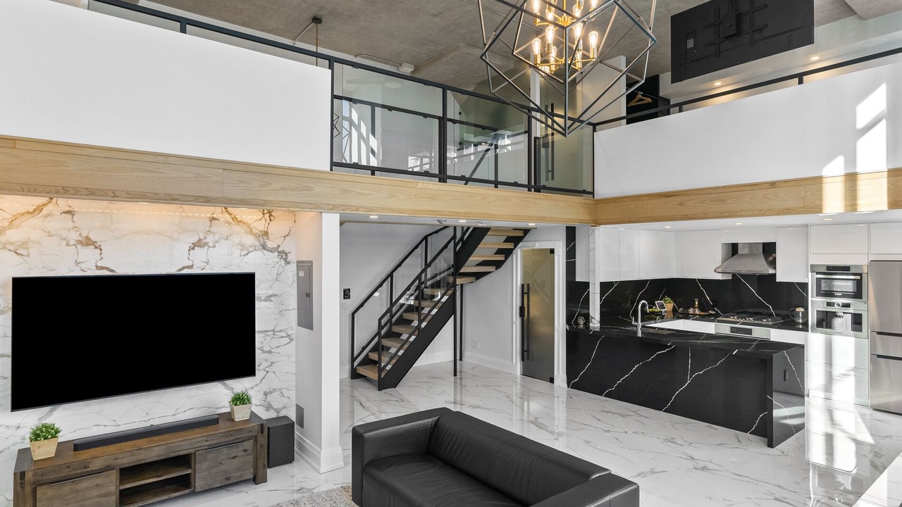 Photo of Livingroom in Humber Bay