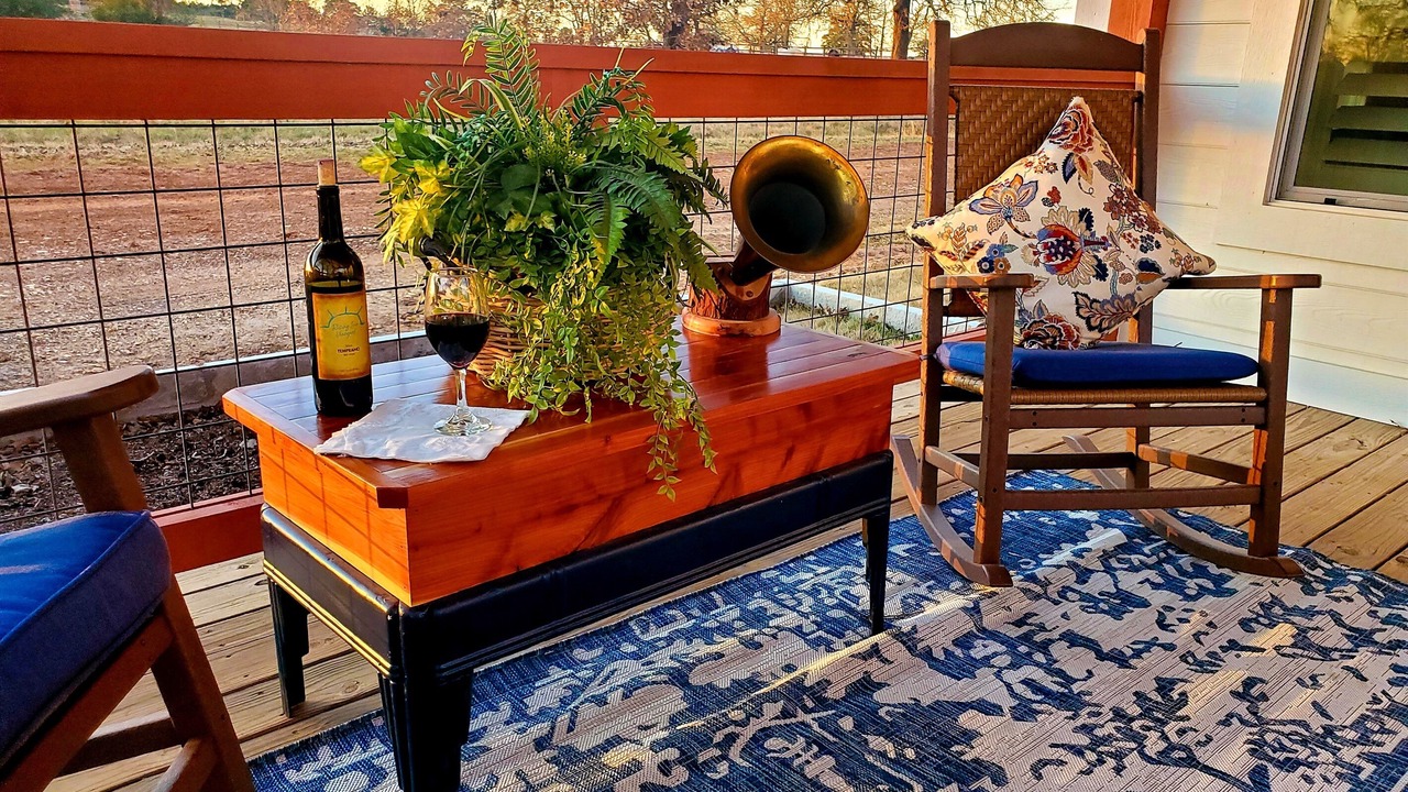 Photo of Outdoor in Paige