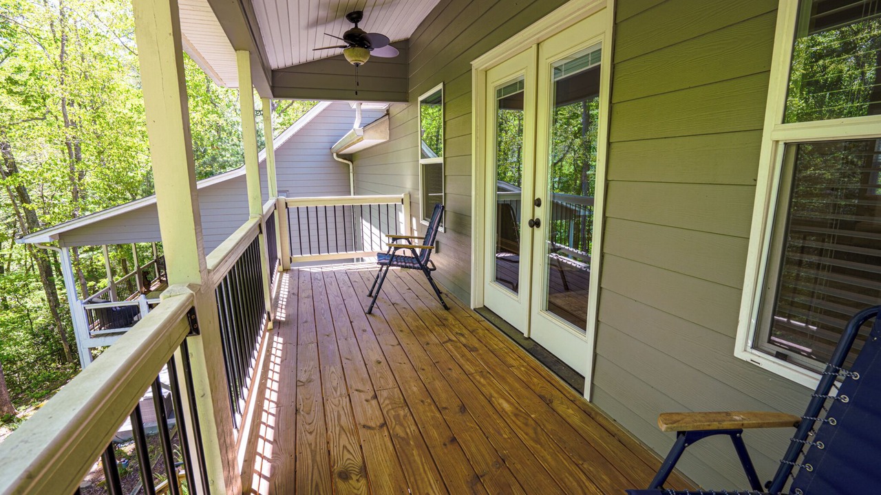 Photo of Patio Balcony in Dahlonega