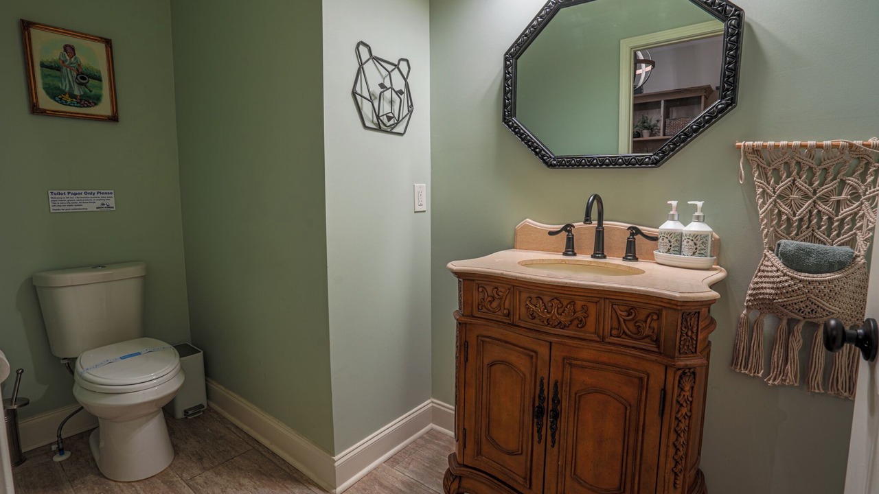 Photo of Bathroom in Dahlonega