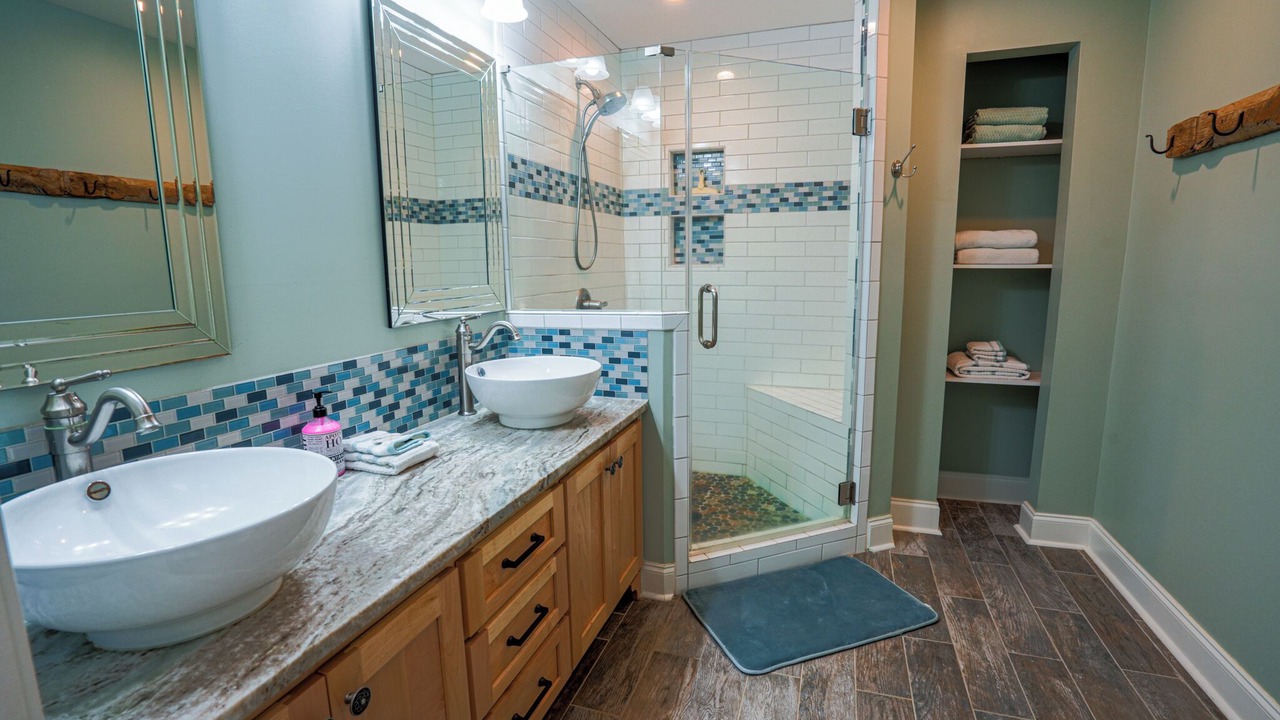 Photo of Bathroom in Dahlonega