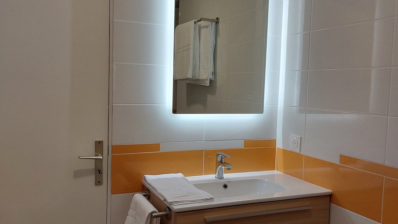 Photo of Bathroom in Boyardville