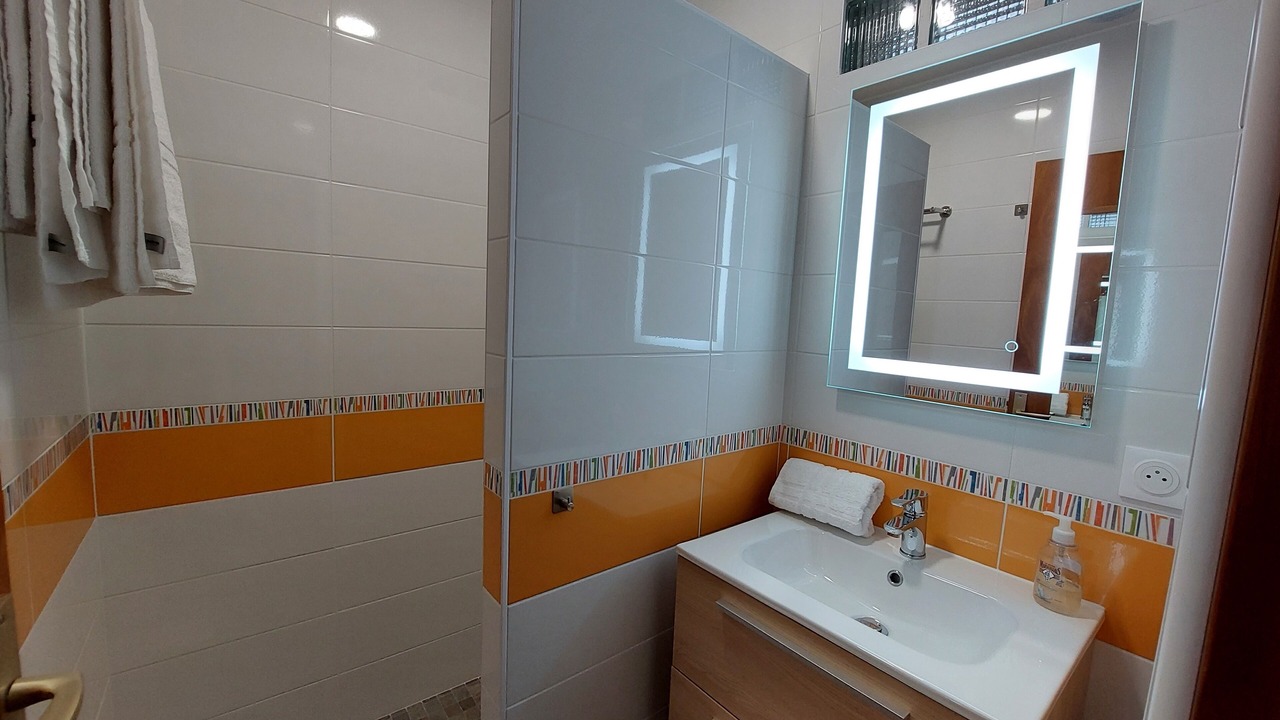 Photo of Bathroom in Boyardville