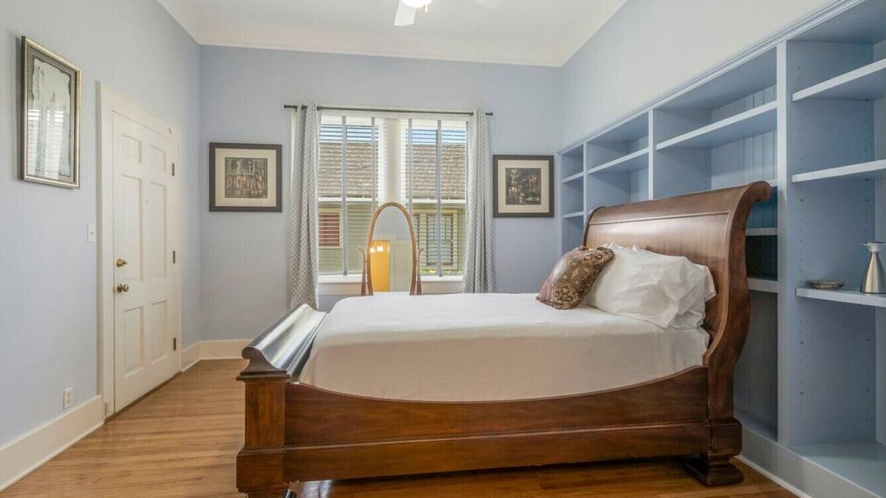 Photo of Bedroom in Downtown