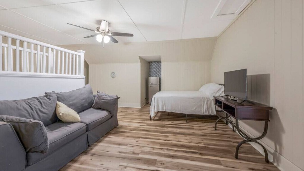 Photo of Bedroom in Downtown