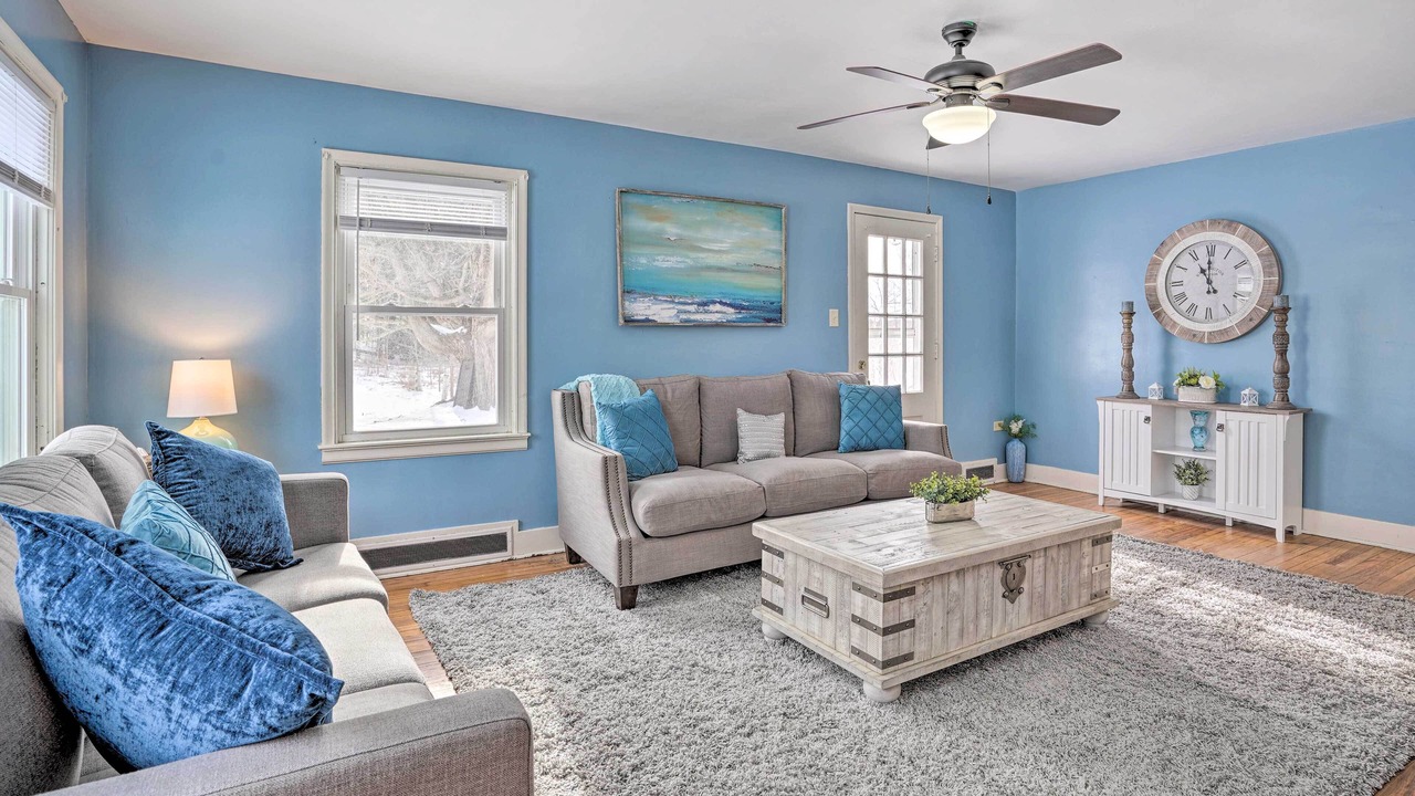 Photo of Livingroom in Minetto