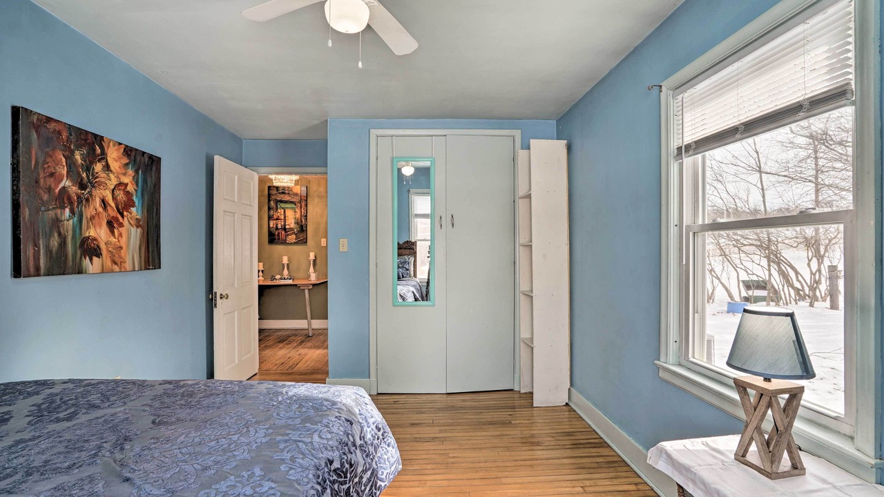 Photo of Bedroom in Minetto