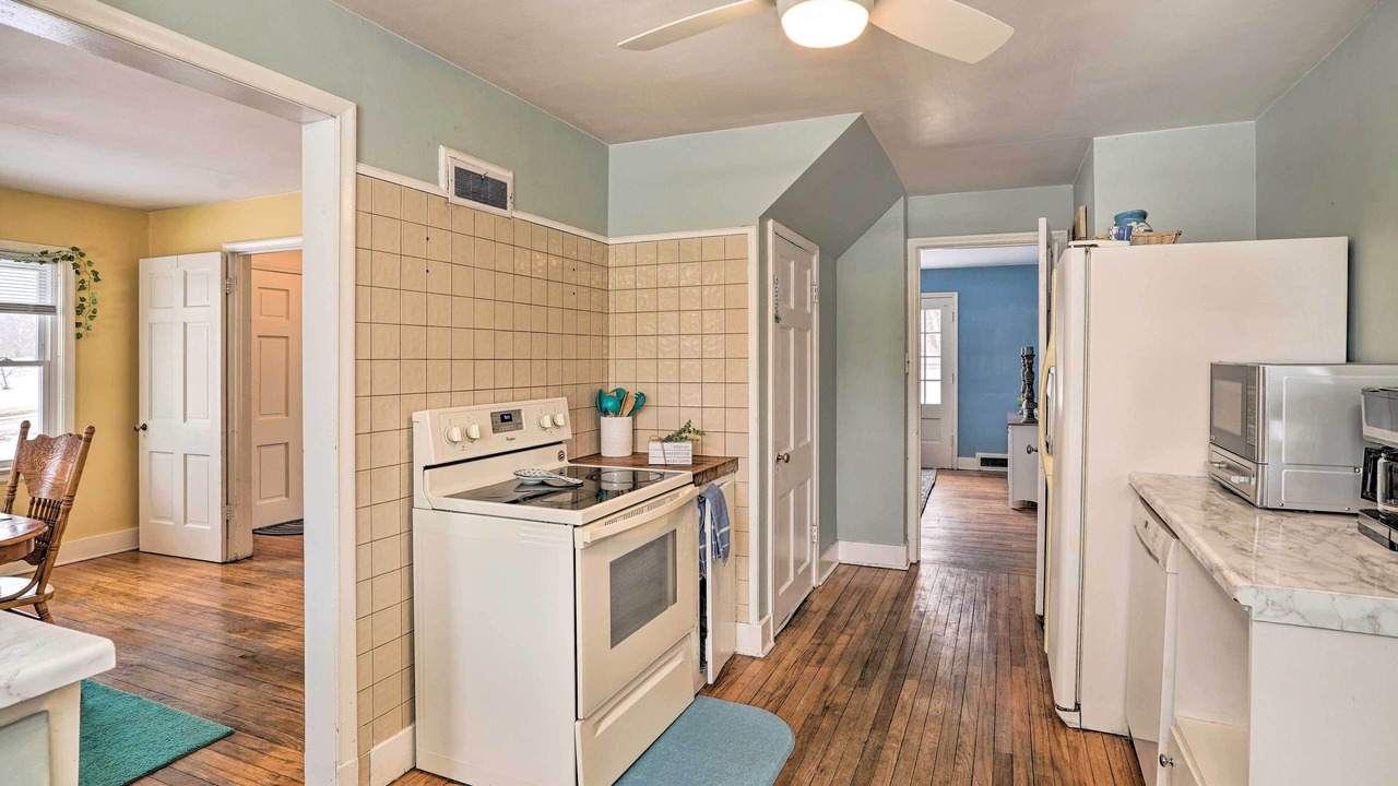 Photo of Kitchen in Minetto