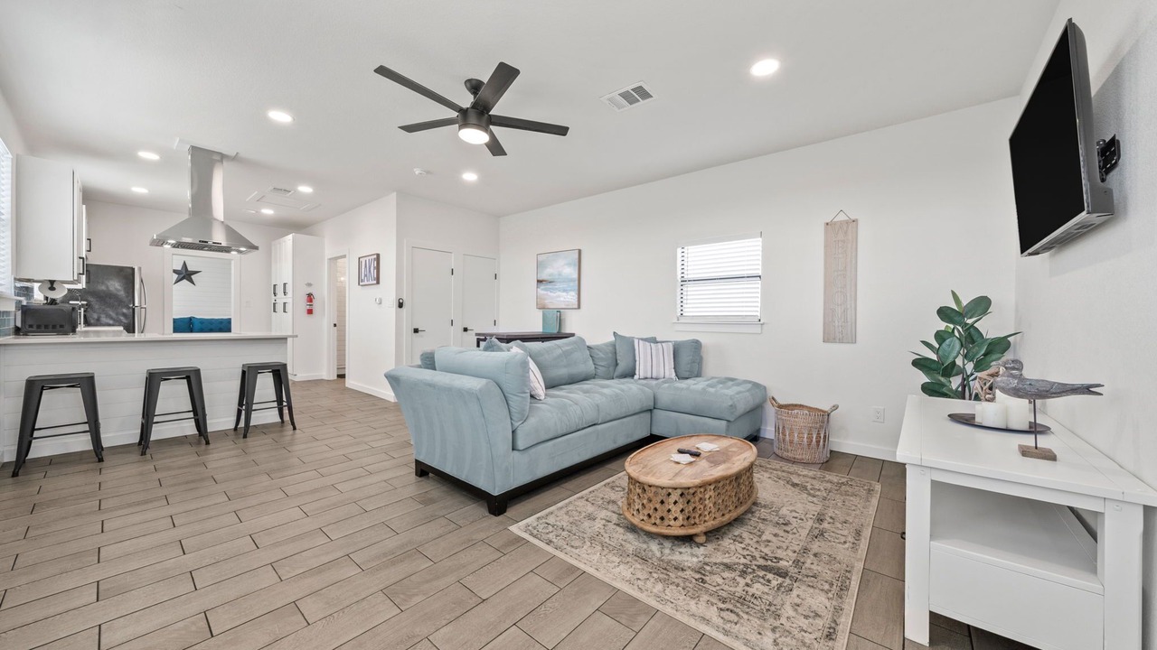 Photo of Livingroom in Falconhead West