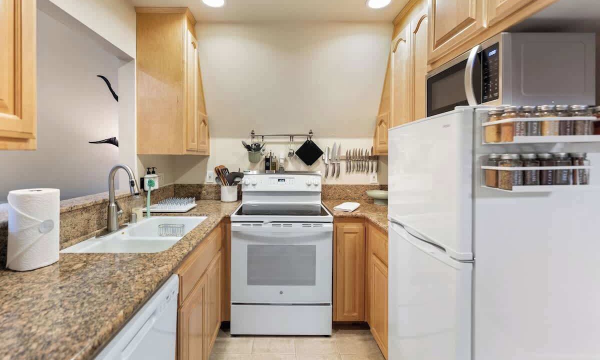 Photo of Kitchen in Shingletown