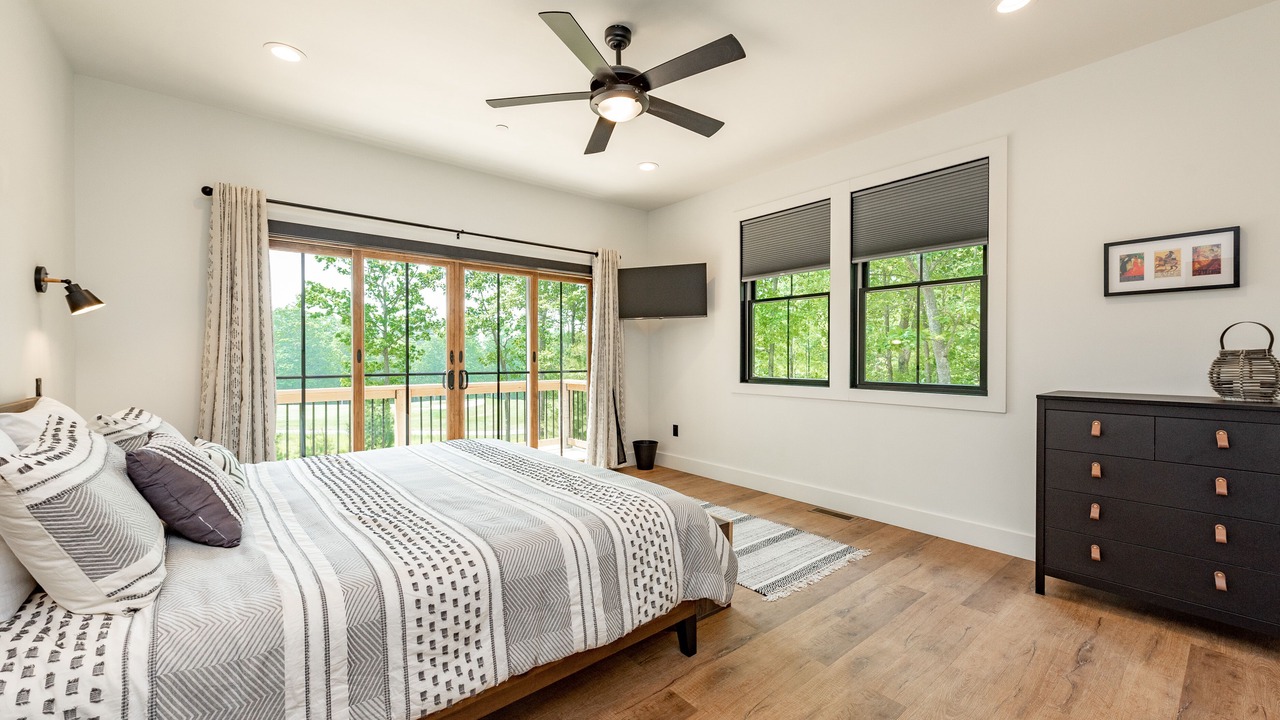 Photo of Bedroom in Sky Valley