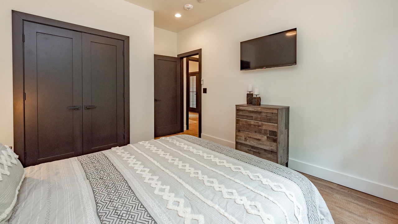 Photo of Bedroom in Sky Valley