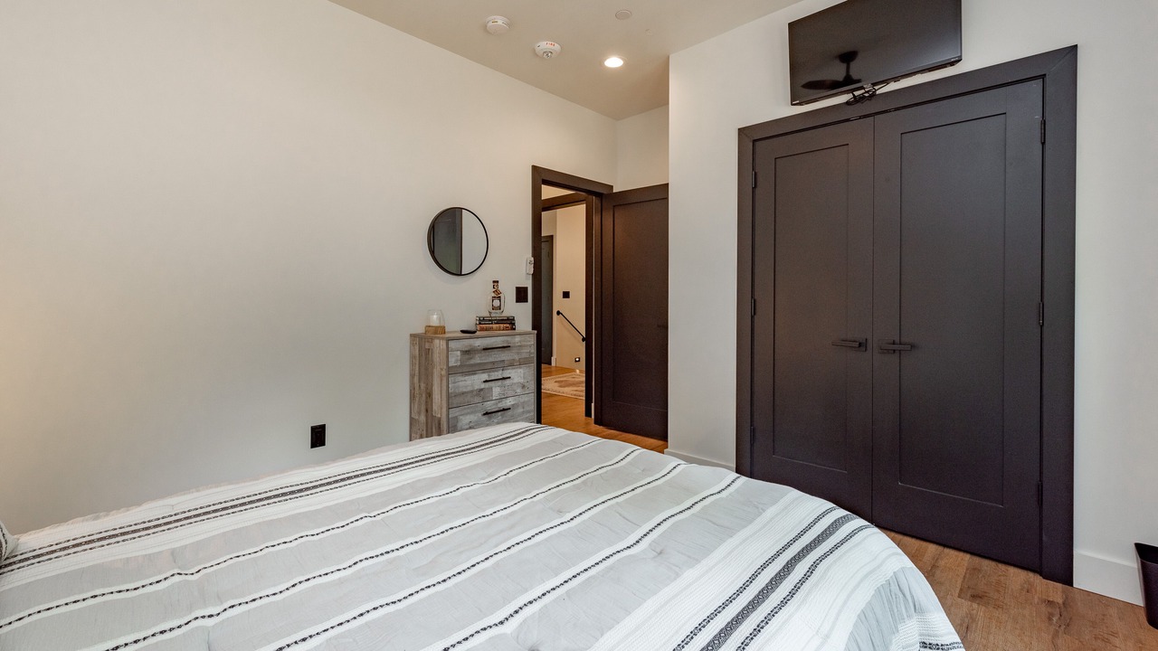 Photo of Bedroom in Sky Valley