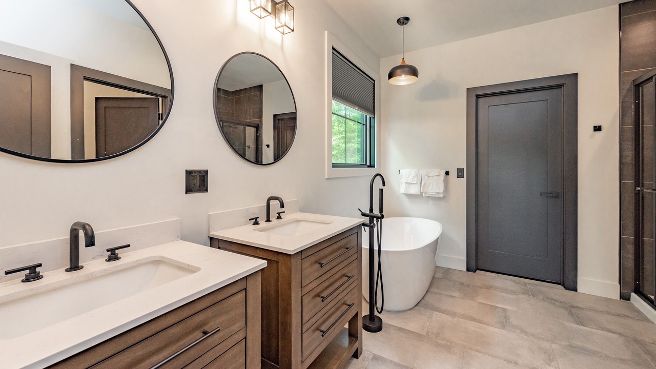 Photo of Bathroom in Sky Valley