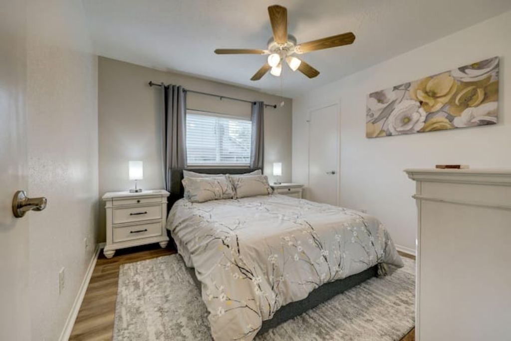 Photo of Bedroom in Heritage Park