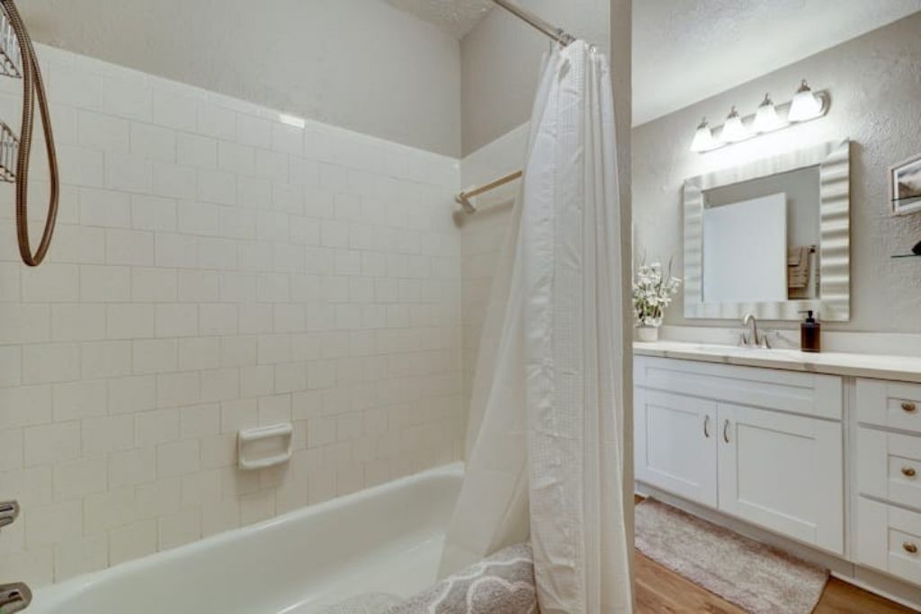Photo of Bathroom in Heritage Park