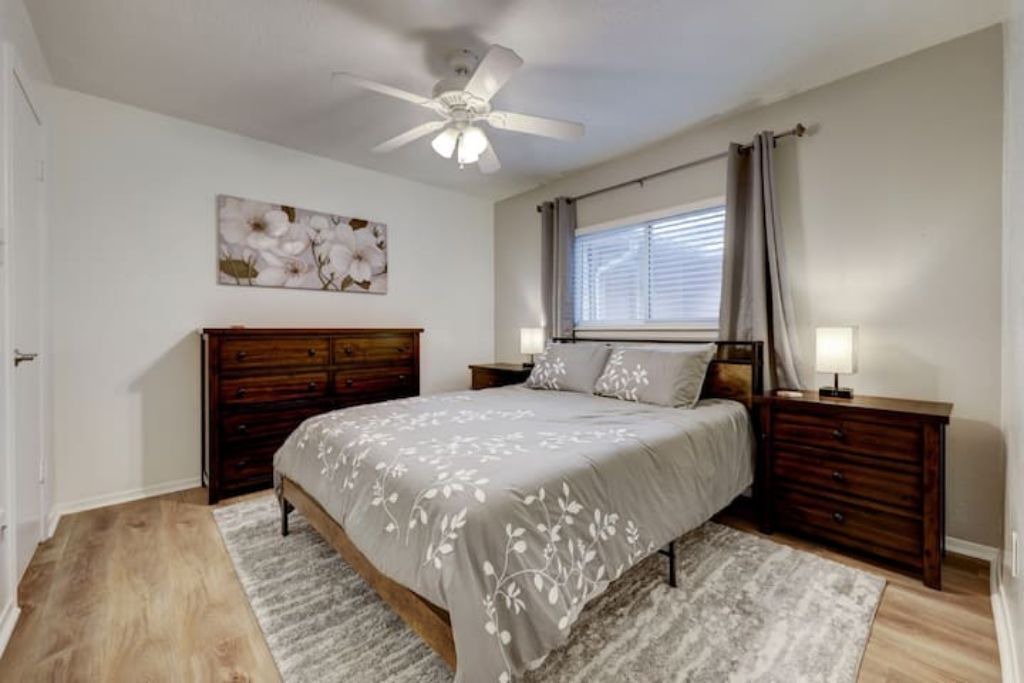 Photo of Bedroom in Heritage Park