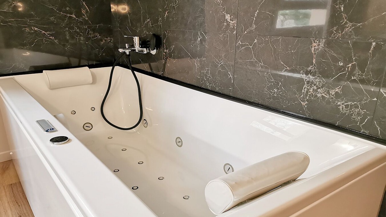 Photo of Bathroom in Moyen-Vernet