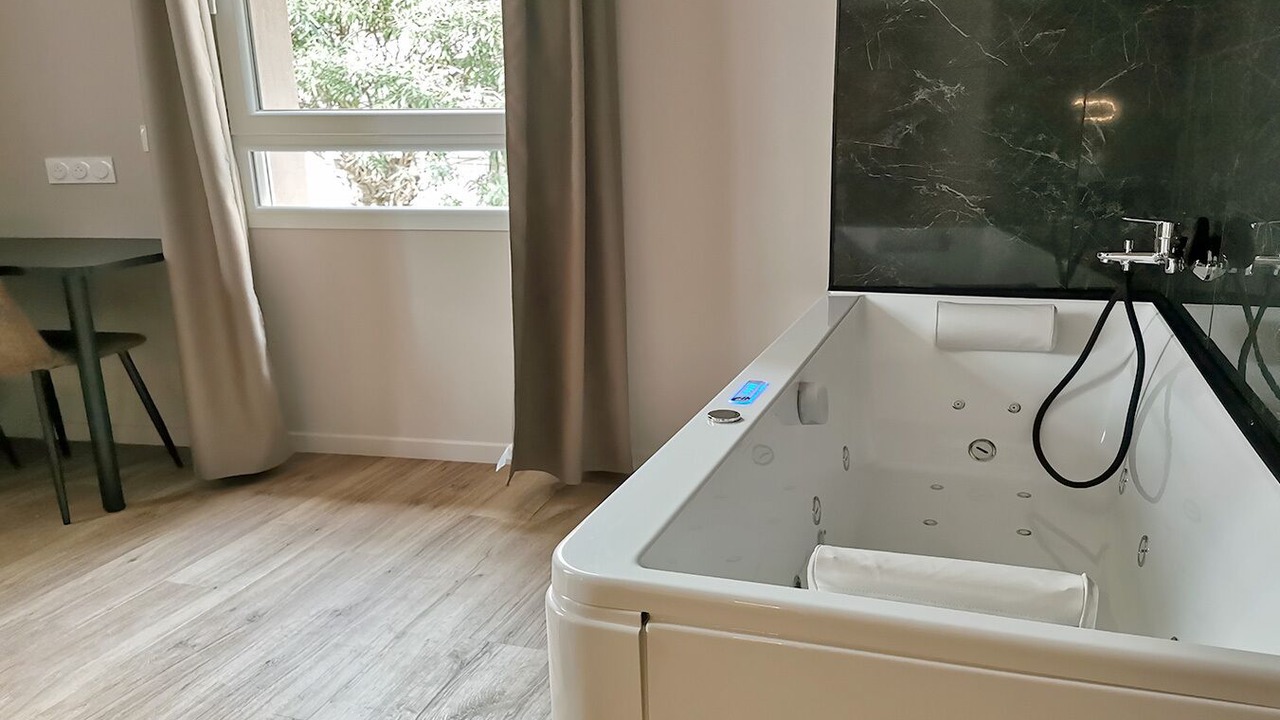 Photo of Bathroom in Moyen-Vernet