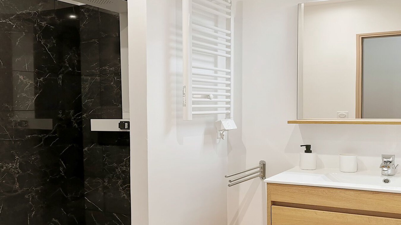 Photo of Bathroom in Moyen-Vernet