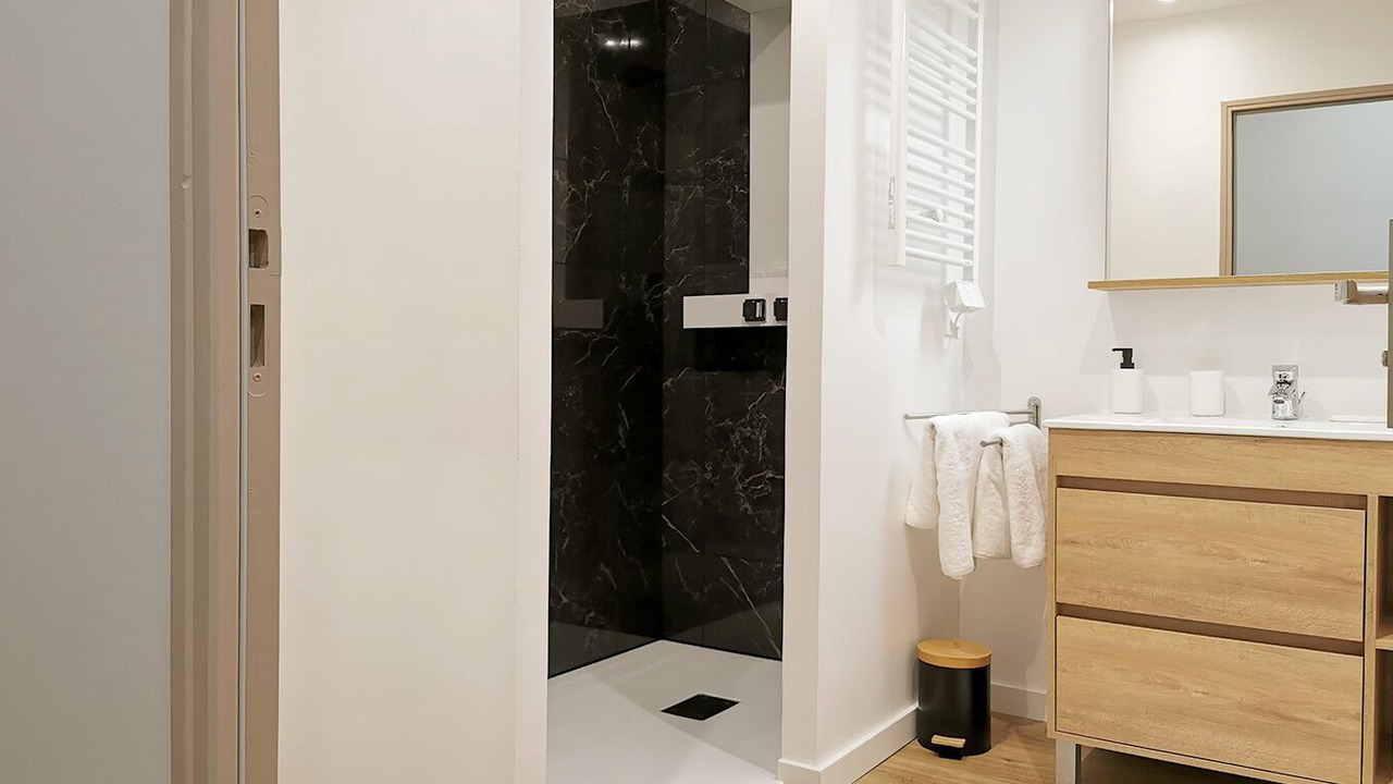 Photo of Bathroom in Moyen-Vernet