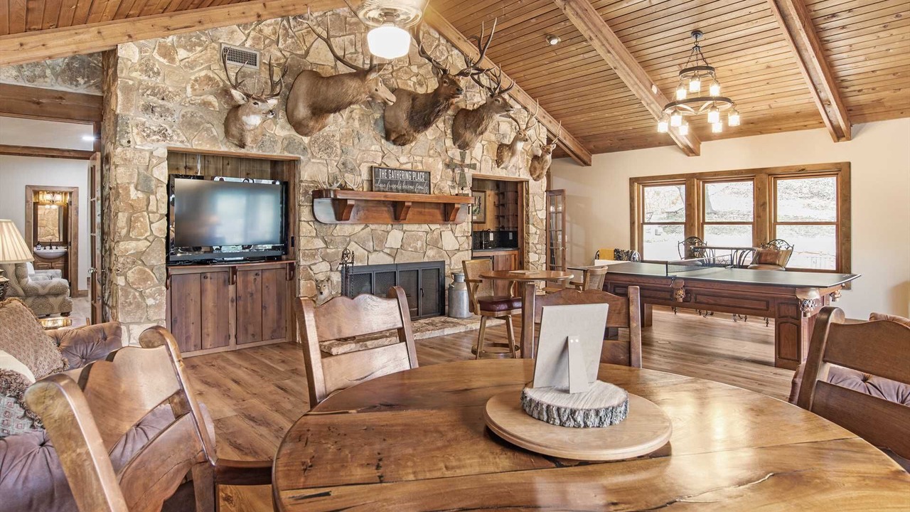 Photo of Livingroom in Kerrville