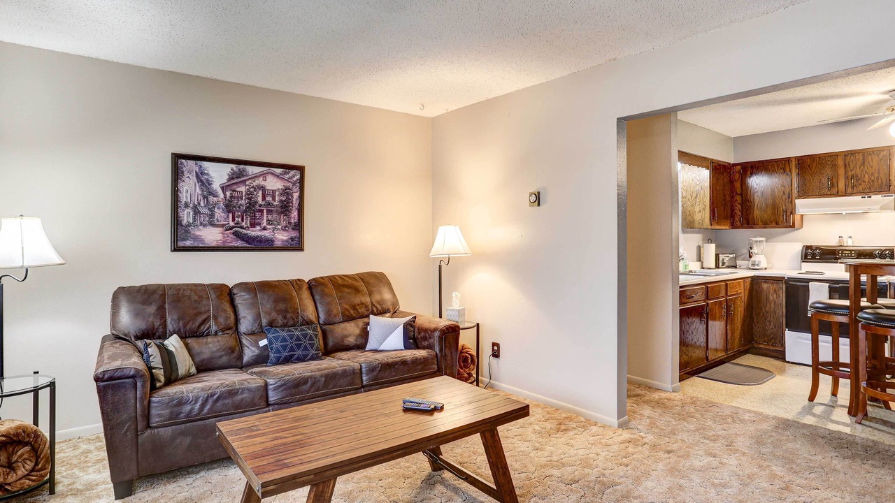 Photo of Livingroom in Pierre