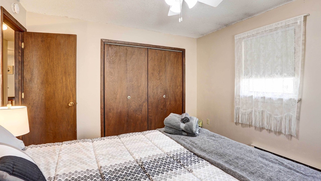 Photo of Bedroom in Pierre