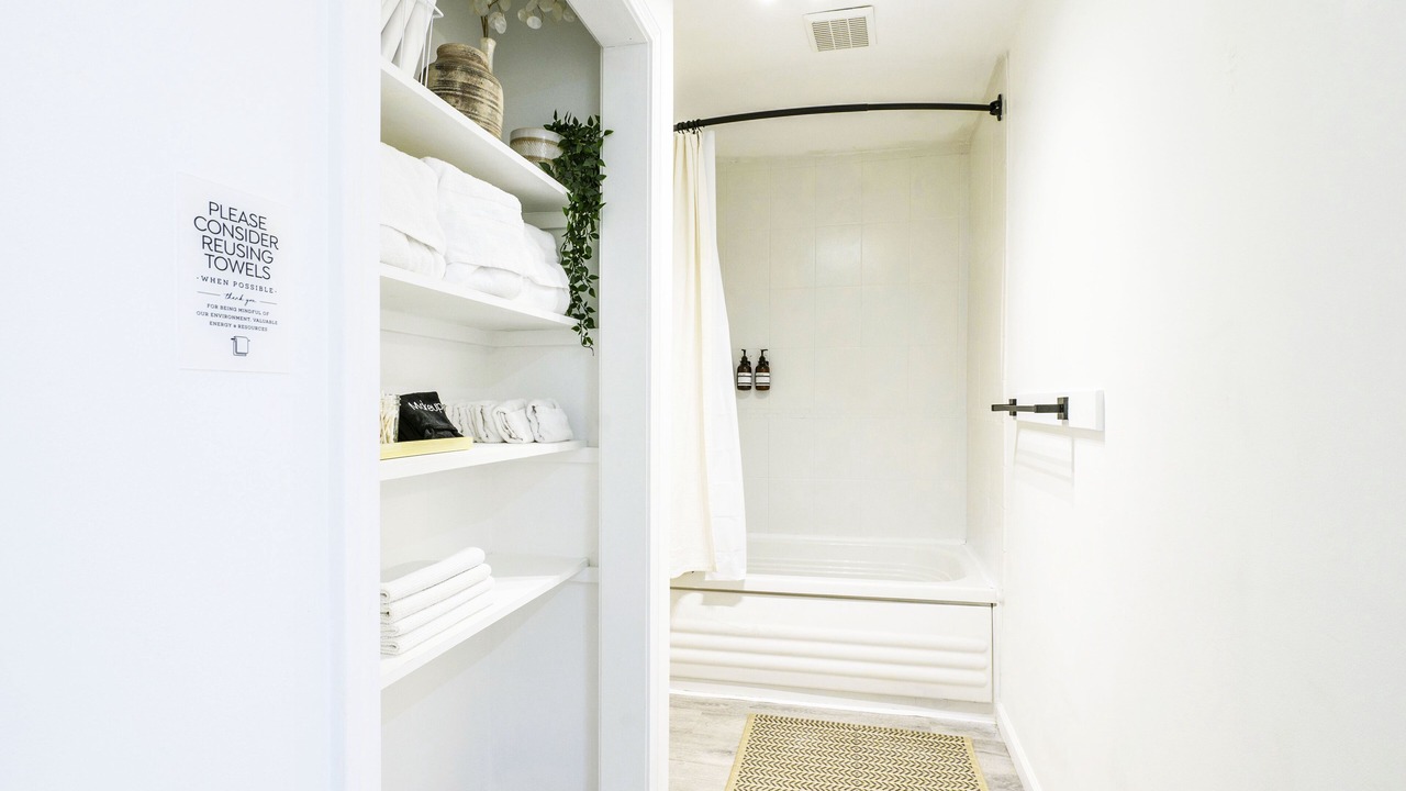 Photo of Bathroom in East Shore