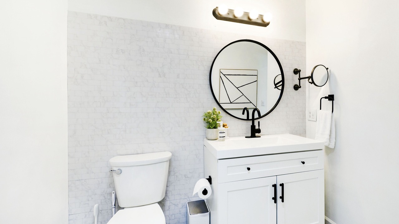 Photo of Bathroom in East Shore