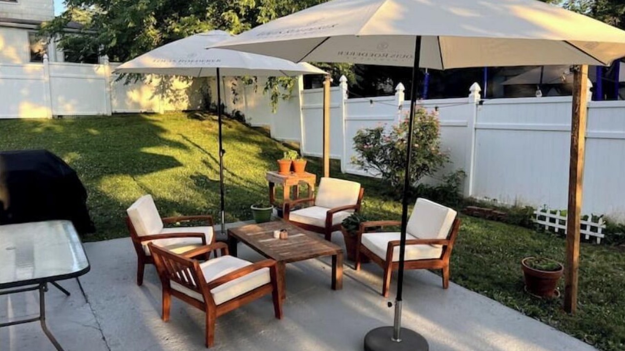 Photo of Patio Balcony in Teaneck