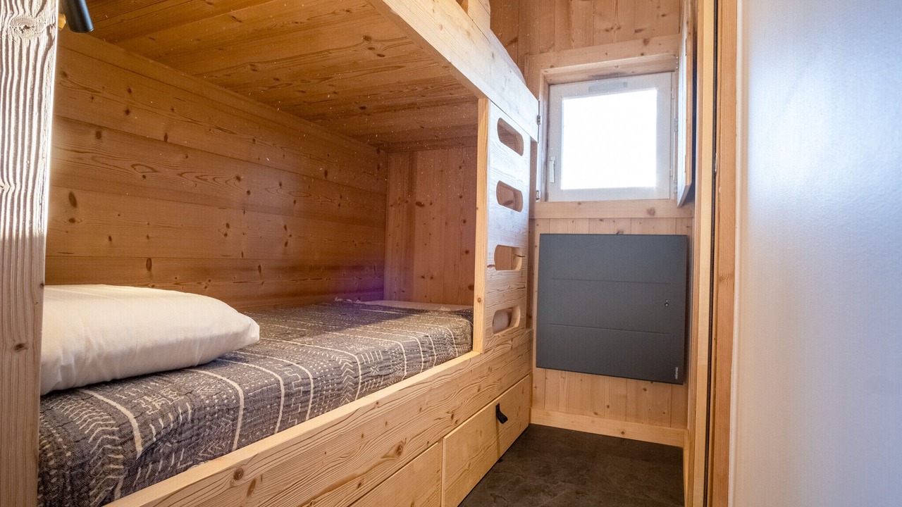 Photo of Bedroom in Eclose-Est