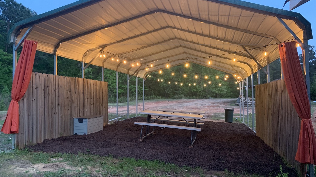 Photo of Outdoor in Lexington