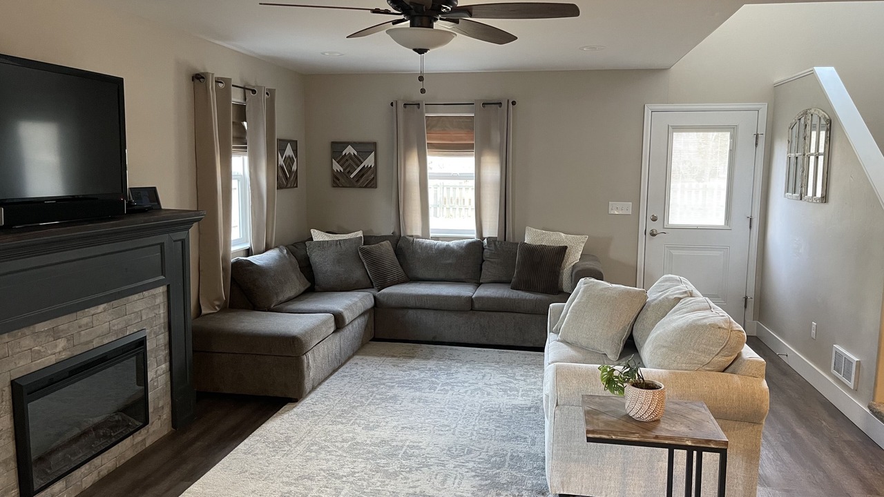 Photo of Livingroom in Gunnison