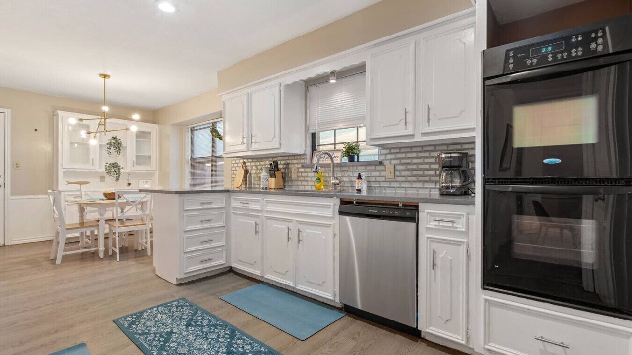 Photo of Kitchen in North Central Carrollton