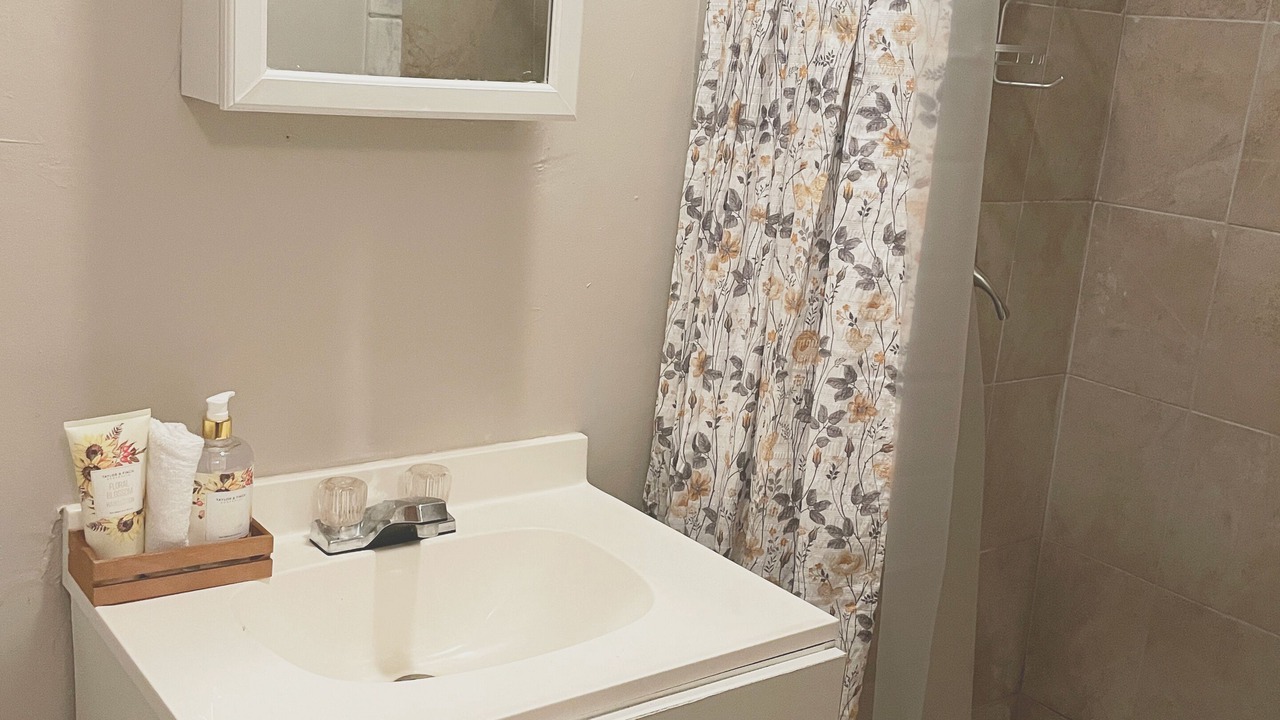 Photo of Bathroom in Anaheim Colony Historic District