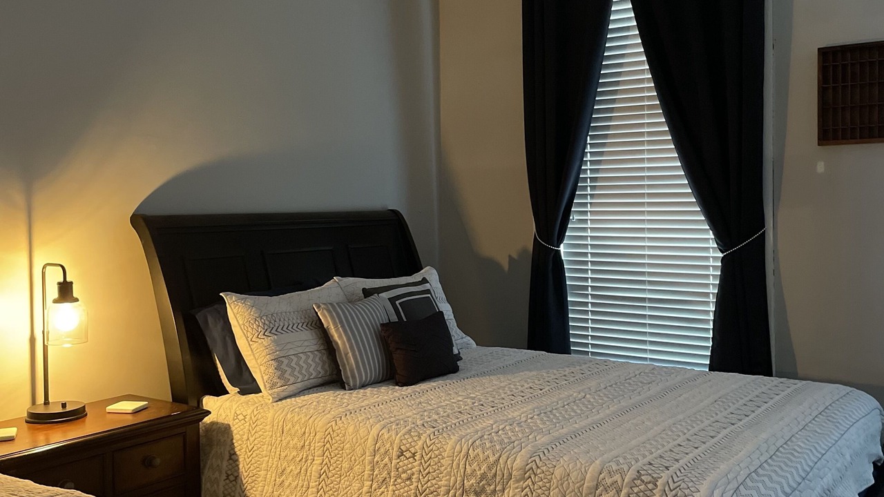 Photo of Bedroom in Chanute