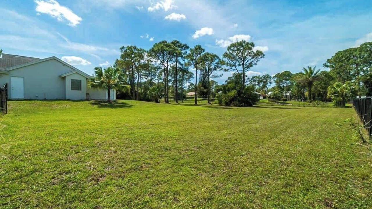 Photo of Outdoor in Hunt Club