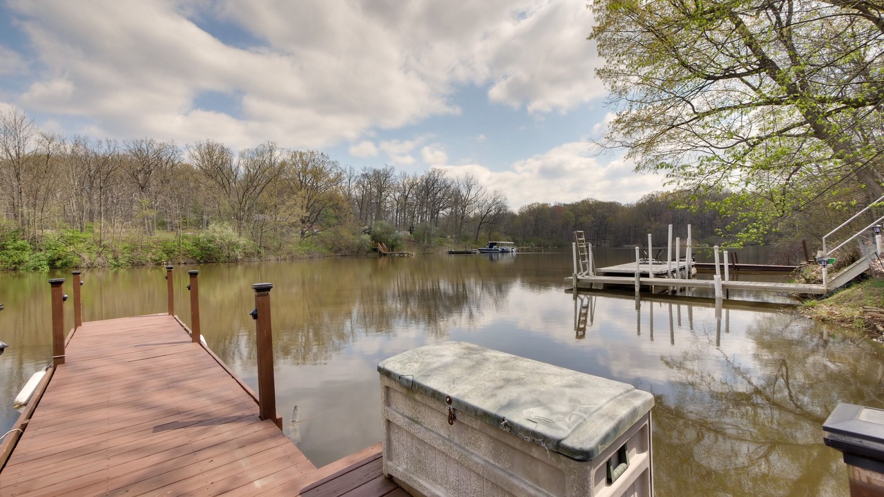Photo of Outdoor in Lake Milton