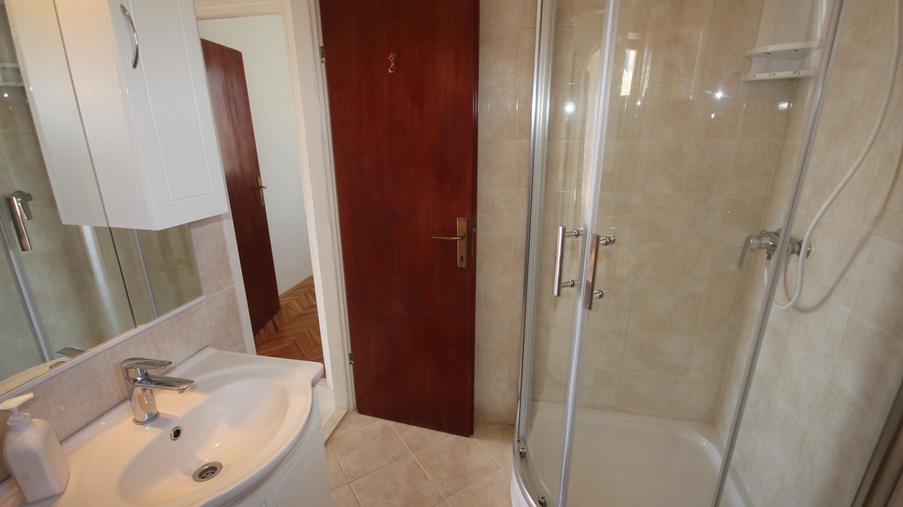Photo of Bathroom in Rtina