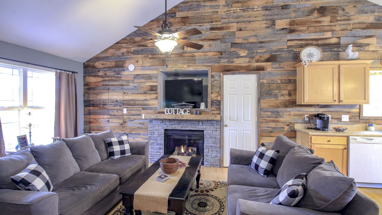 Photo of Livingroom in Taylorsville