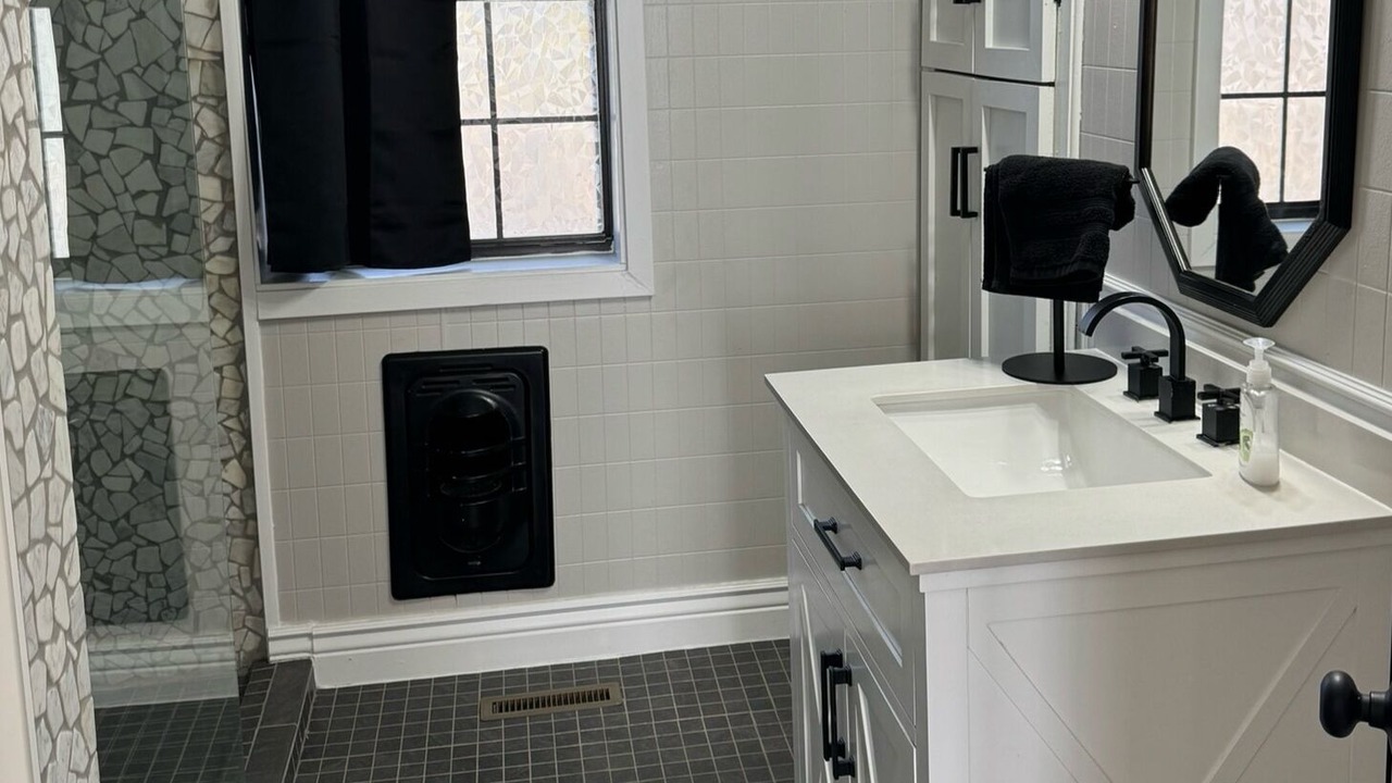 Photo of Bathroom in Ponca City