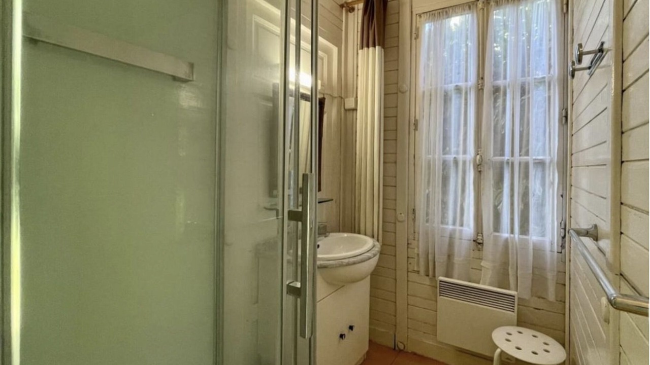 Photo of Bathroom in Montsoult