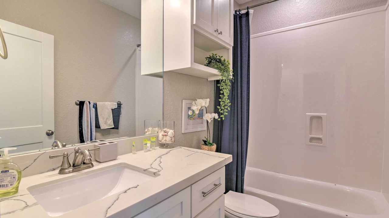 Photo of Bathroom in Galveston